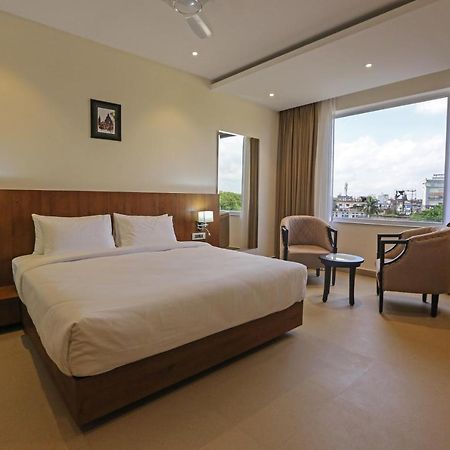 Hotel Oil Field Duliagaon Zewnętrze zdjęcie